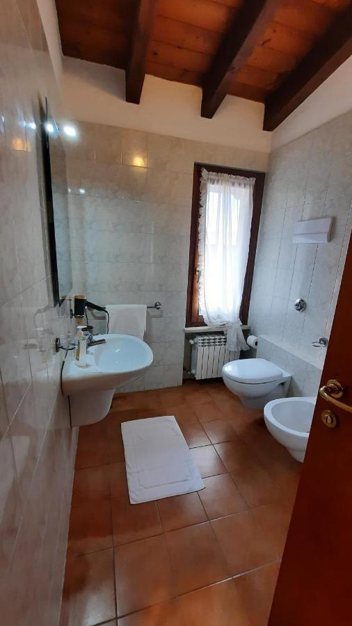 Elisa Holidays Puegnago del Garda Exterior photo
